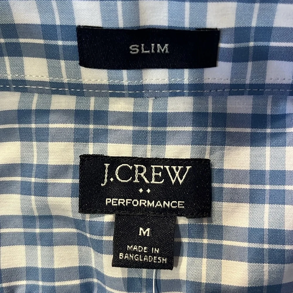 J Crew Performance dress shirt,‎ size medium, NWT